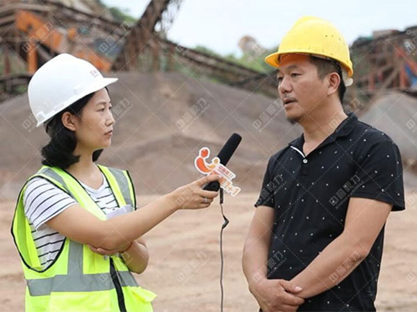 湖（hú）南張家界桑植縣何（hé）家坪采石場砂石生產線